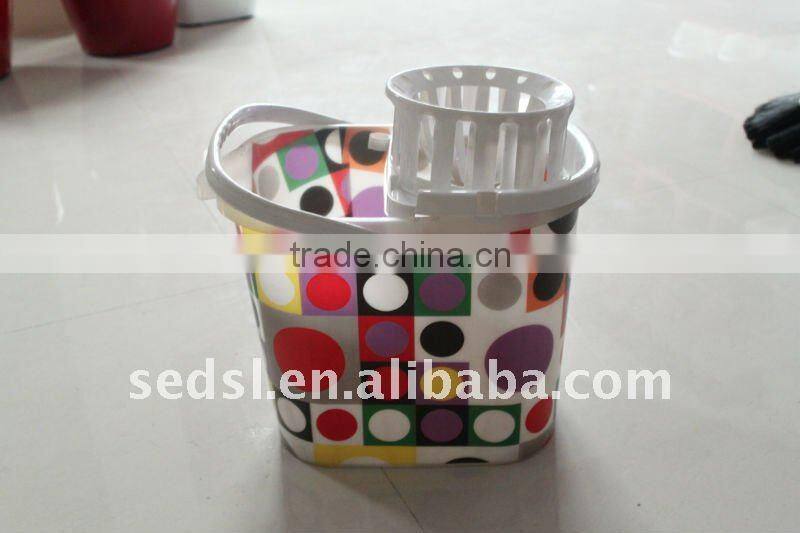 plastic bucket and plastic tote bucket