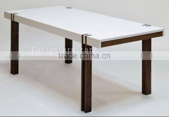simple design home dinning table