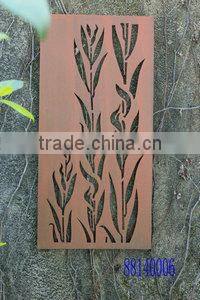FLOWER WALL DECOR