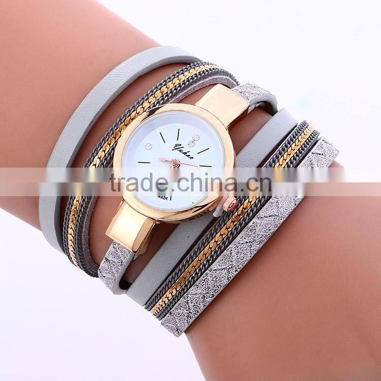 2017 Fashion Crystal Rhinestone Bracelet Women Dress Watches Ladies Quartz Wristwatches
