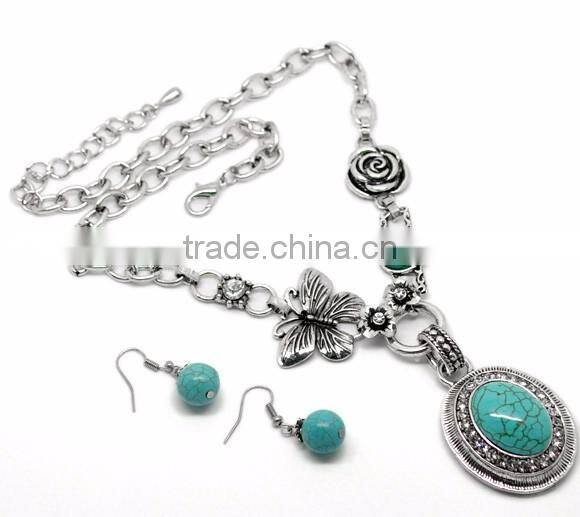 Vintage Summer Butterfly Flower Turquoise Cabochon Necklace Turquoise Earring Beautiful Jewelry Set