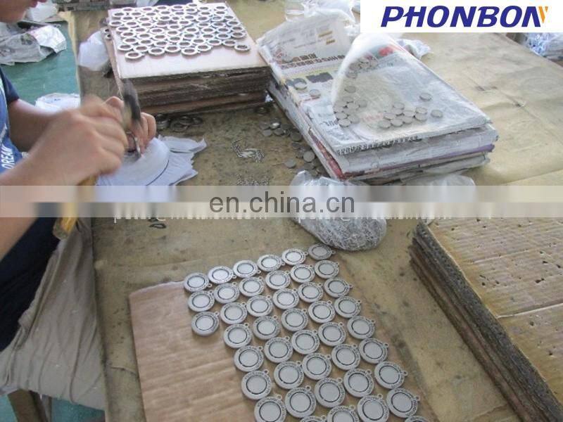 High quality cheap custom printed epoxy coated animals metal dog lapel pins