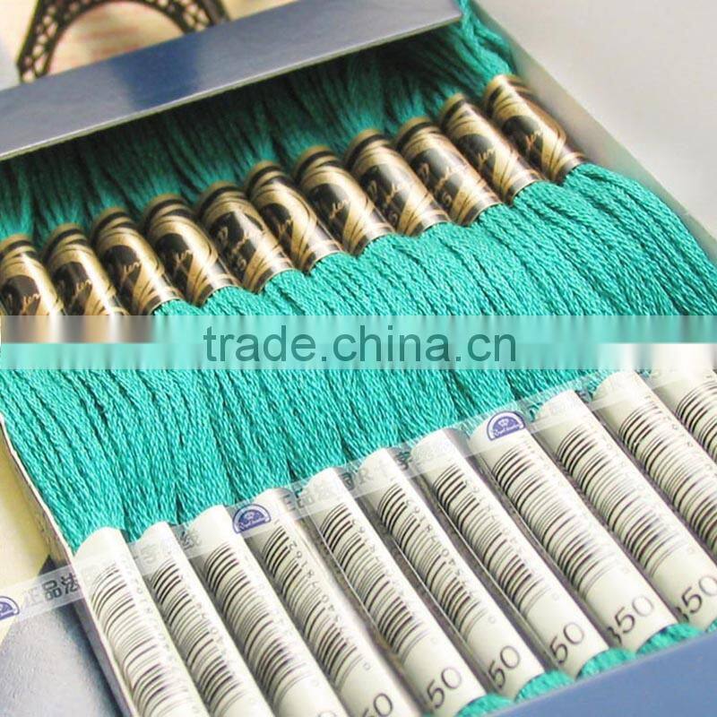 Wholesale Bobbin Winding Board craft colorful plastic sewing tools for cross stitch Winding bobbin Card
