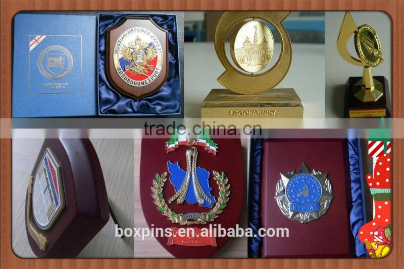 metal gold logo plate wooden plaque shields gifts