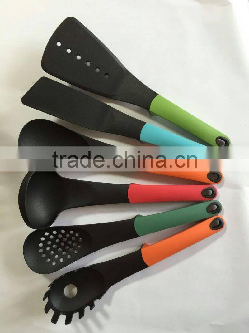 2015 popular sale 6 pcs set nylon kitchen utensils non-stick set with high quality food garde