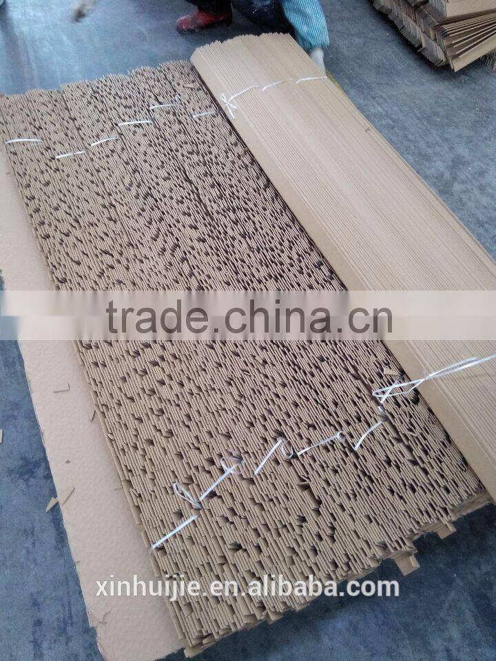 paper and pulp material and edge protector puzzel cut v cut type round edge protector