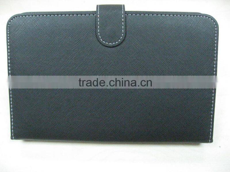 Light weighted and durable black PU universal 7 inch tablet keybaord case with Russian and English letters