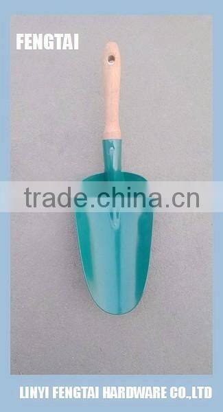 Wooden Handle Small Garden Shovel Soil Scoop