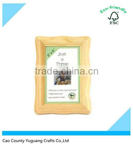 Custom Wooden Scallop Picture Frame