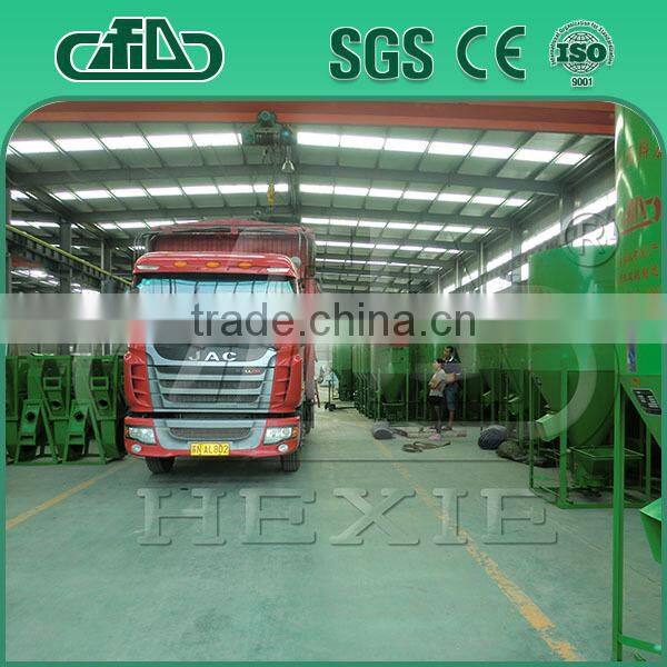 Mixer machine for animal feed