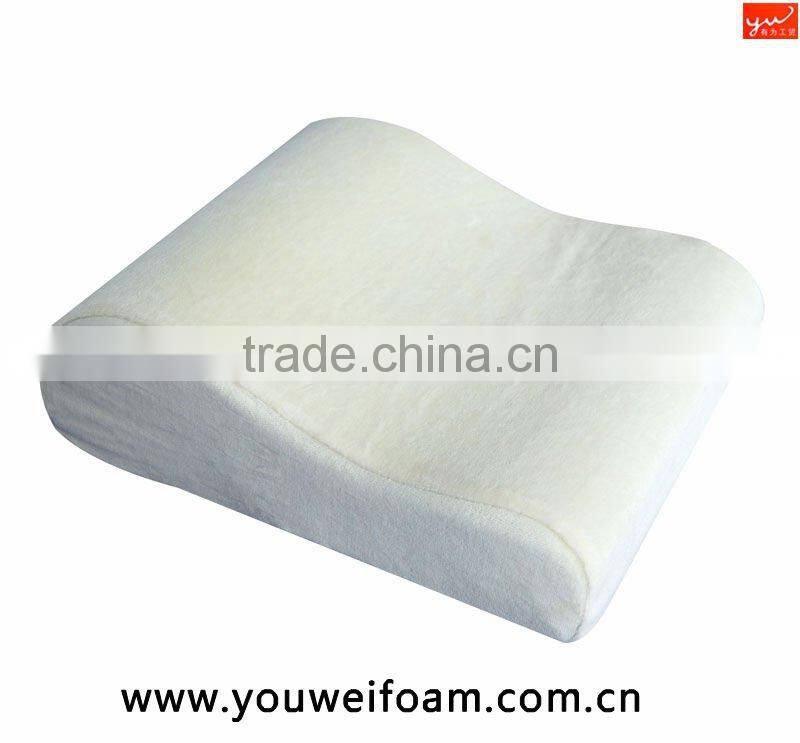 Memory foam neck pillow