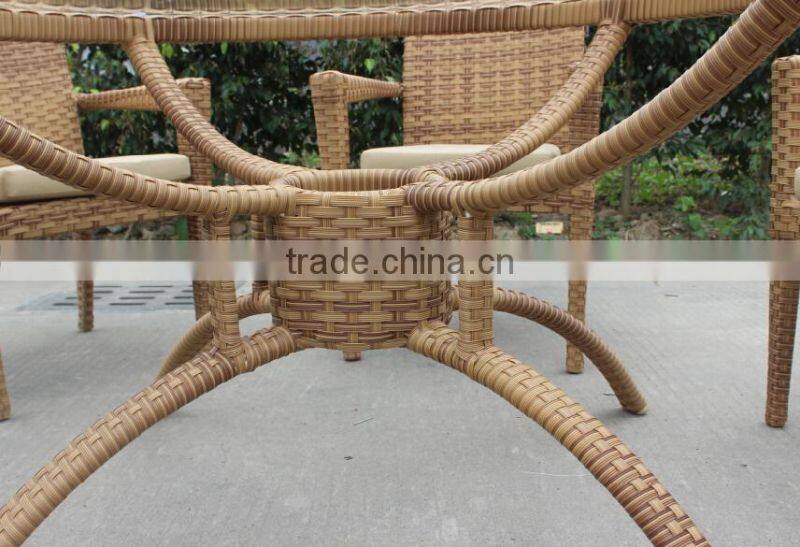 New design garden home rattan furniture outdoor dining table set