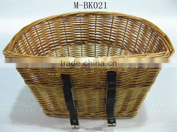wicker bicycle basket with flower for bicycle (manufacture)