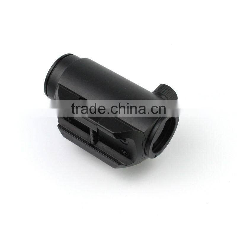 Compact red/green dot sight with standard weaver rail mount