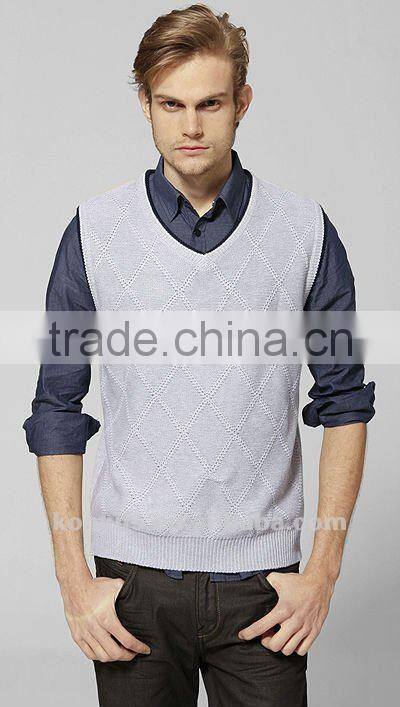 2012 Fashional men's sleeveless sweater