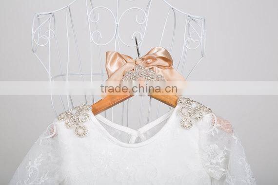 2017 New Fashion Beautiful Elegant Girls Long Sleeve White Lace Dress