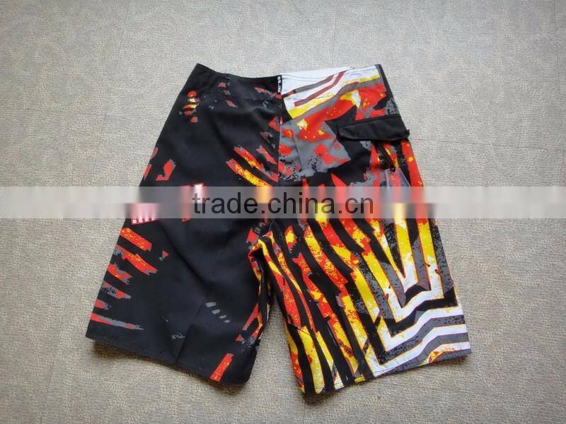 Top Selling 2016 Summer Calf-Length Cargo mens shorts Multi-pocket Men Beach cotton Shorts