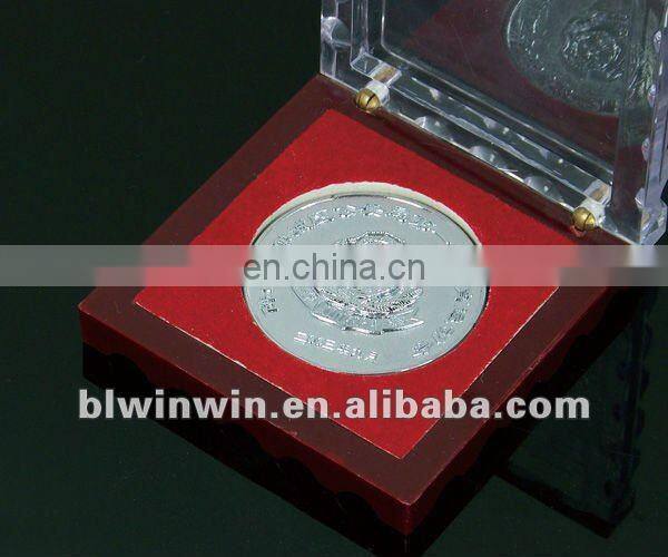 US military coins plated shiny gold with rope border