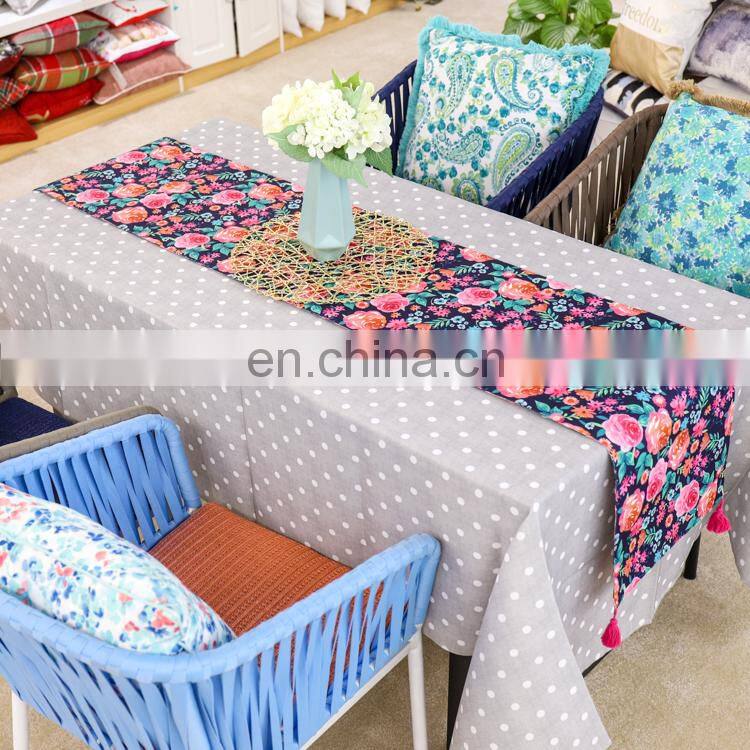 High quality wedding rose flower printed pattern table runners digital print table runner for weddings party