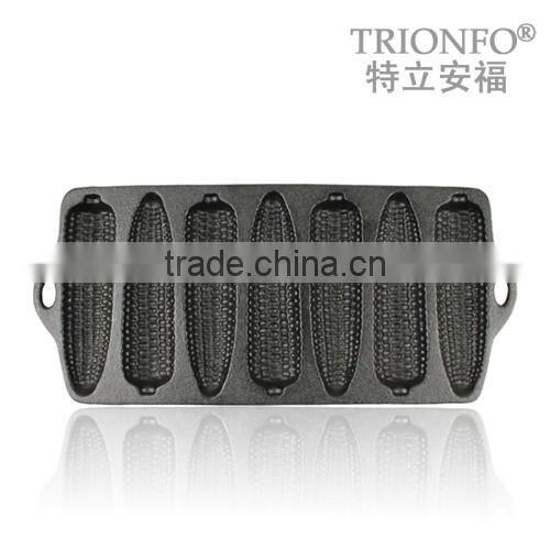 TRIONFO corn shaped cast iron cake mould