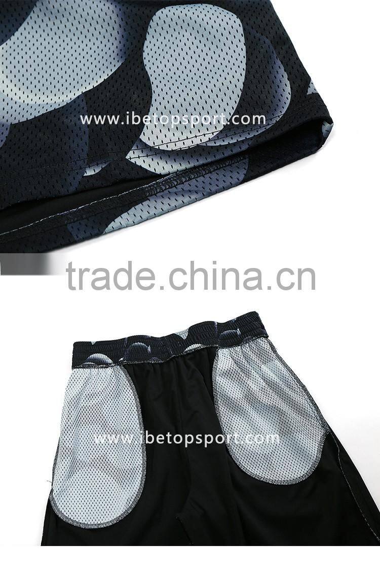 Hot design short sleeve custom team sublimated soccer short pant