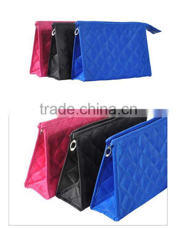 Prismatic tartan pattern fashionable cosmetic bag, high class for female