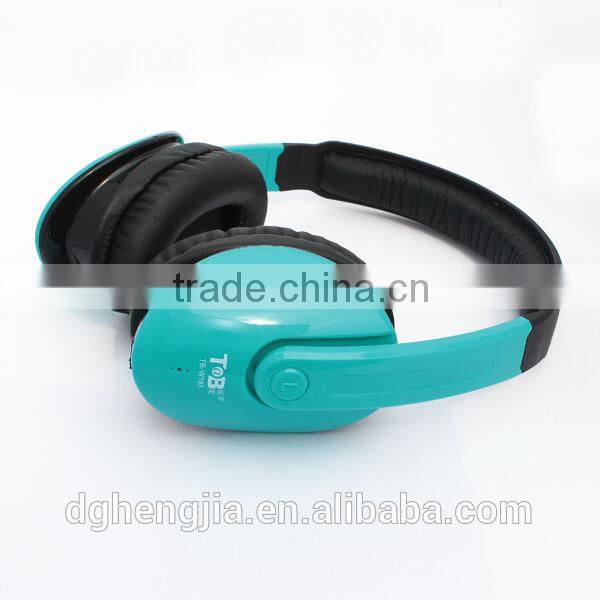 Wireless earmuff FM AM radio and mp3 player headphones / headsets with TF / MicroSD card TB-W193