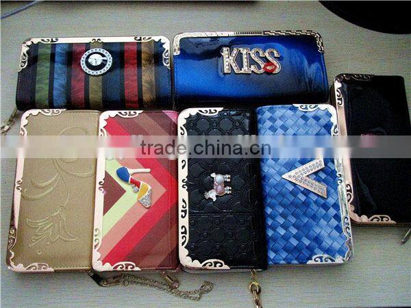 Wholesale ladies print patent pu leather long ladies wallet with iron edge