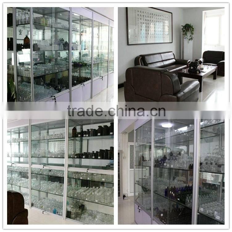 Custom design top quality perfume glass bottles for wholesale 80ml