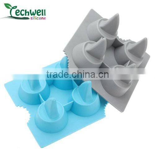 funny design shark fin shaped silicone ice cube tray