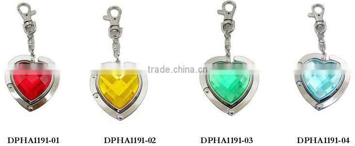 Blank foldable purse hanger openable and can put cosmetic inside