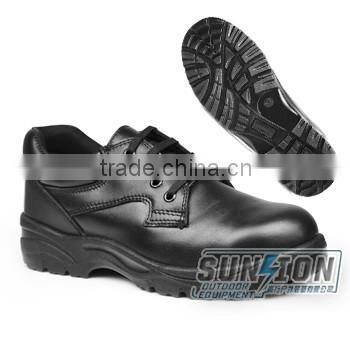 EN standard Official Shoes adopt high quality cowhide leather