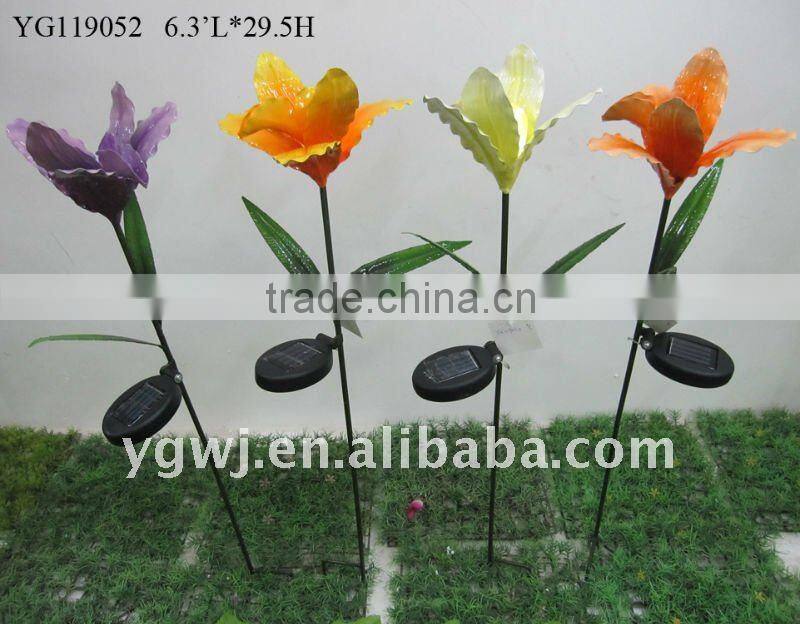 solar metal flower lawn stake