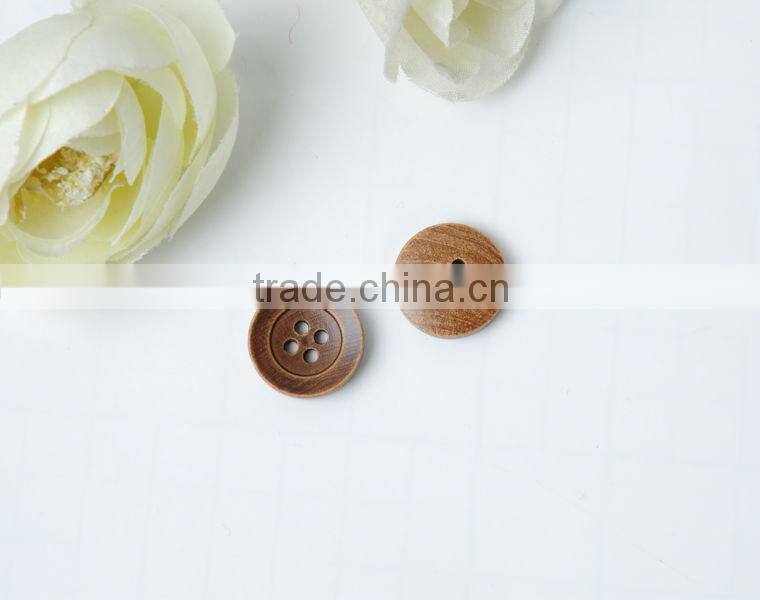 4-holes painting brown wood button