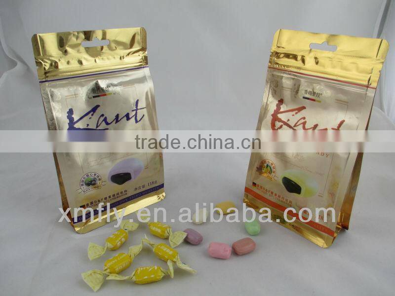 Milk flavour toffee candy in gift box