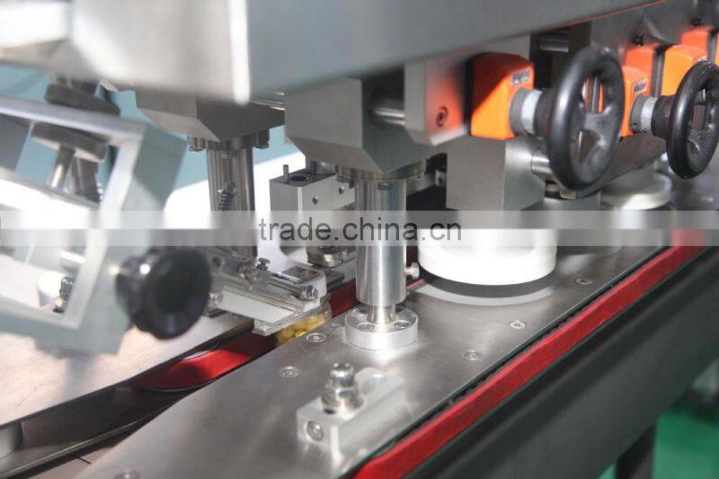 Automatic bottle Capping Machine (XGJ-250)