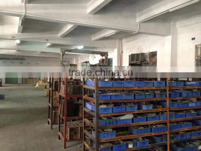 Injection molding rubber plug