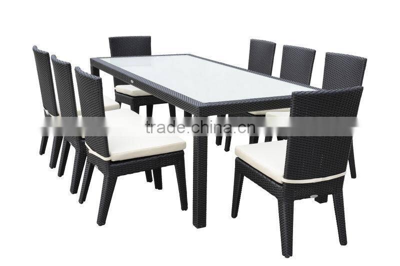 2107T elegant garden wicker dining table and chairs