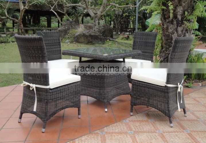 Outdoor Furniture Rattan Dining Table Set of 5pcs