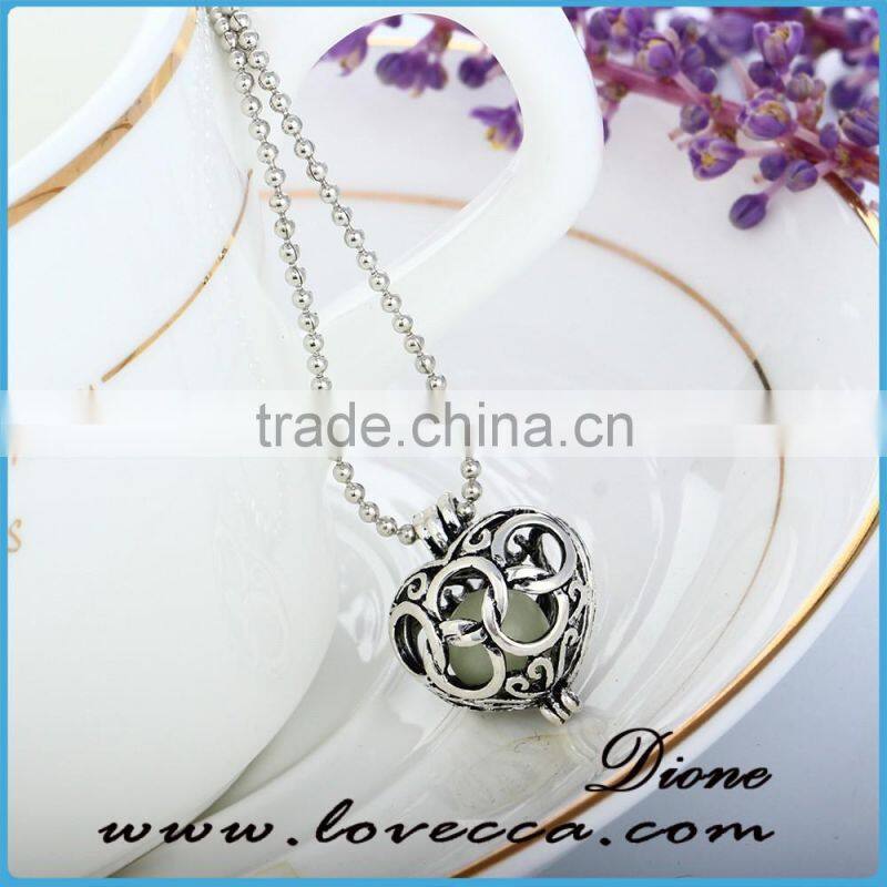 Glowing in dark brass necklace Pendant Personalized jewelry glowing pendant