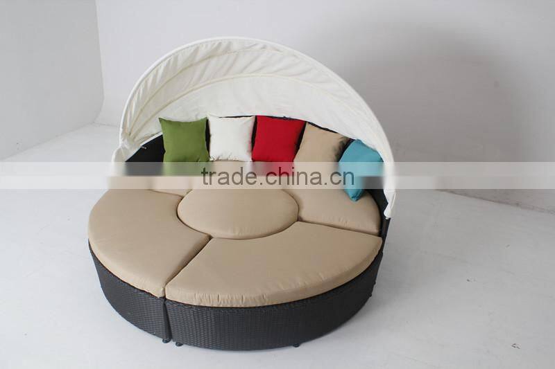 Fashion Design Patio Furniture Poly Wicker Round Daybed With Canopy Modular Sunbed