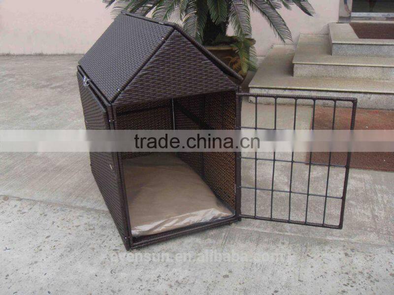 nicely rattan dog house