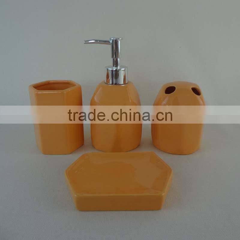 Simply Wholesale Ceramic Bathroom Accessory Set
