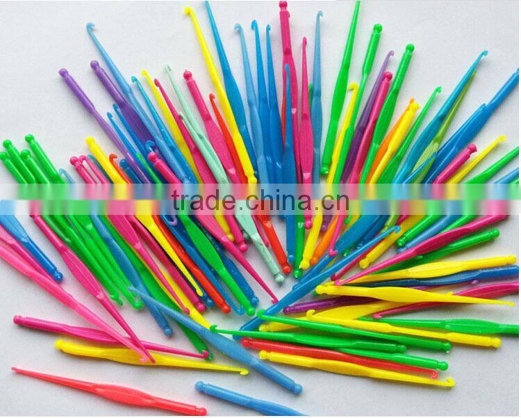 2015Loom Bands/ Rubber Bands/ Paper Box and Plastic Box Loom Kit