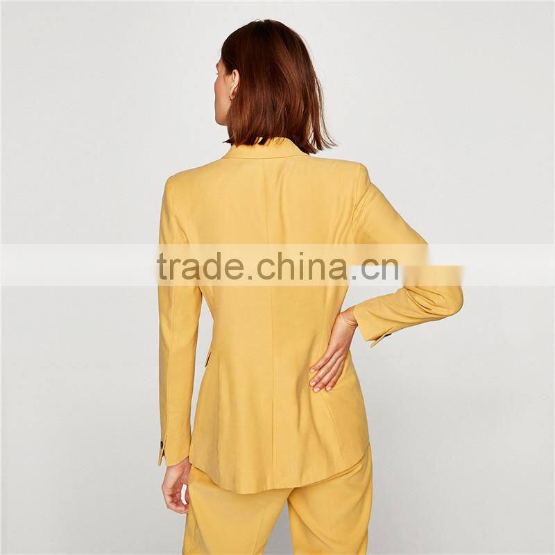 lapel collar vent in the back and double breasted button-up fastening jackets