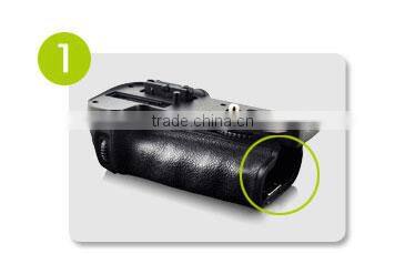 Commlite ComPak Battery Grip/ Vertical grip/ Battery pack for Nikon D7000