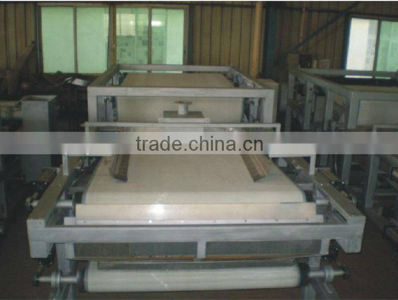 Sludge dewatering equipment for sewage treatment