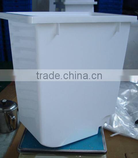 H508 8KG 20liter plastic feed bins