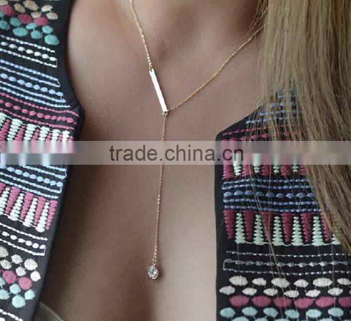 Beautiful simple design metal strip crystal gem pendant necklace