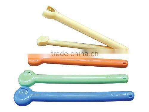 plastic bag clips
